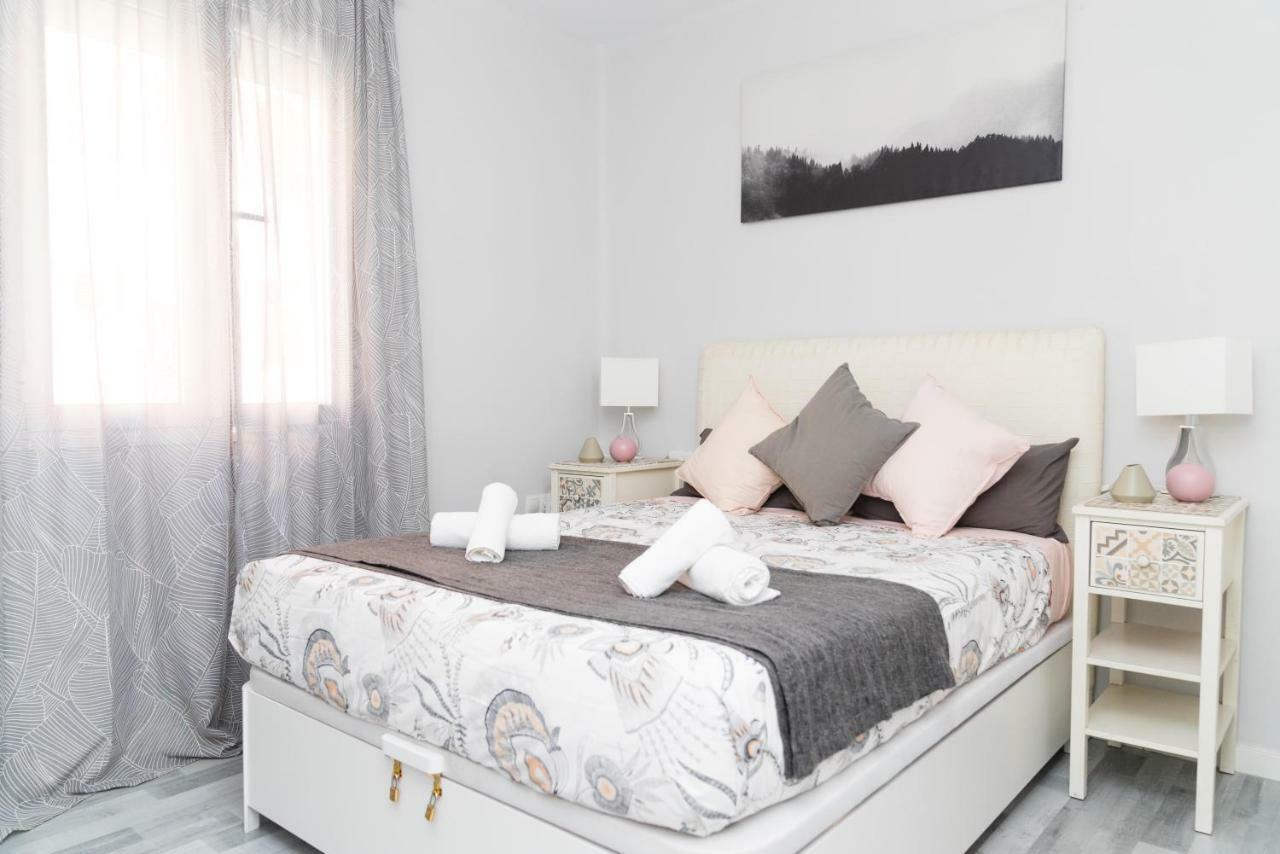 Spectacularly Updated For Large Groups! * Séville